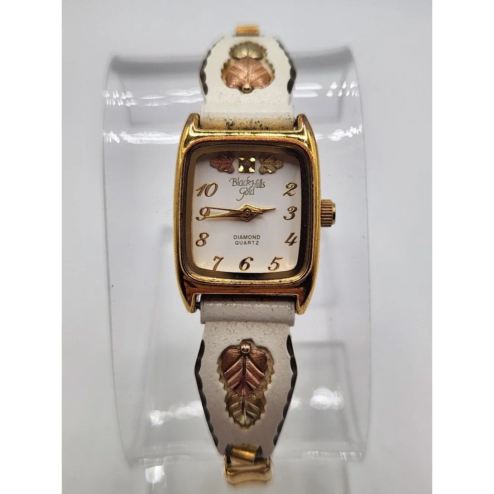 Black Hills Gold Wristwatch Tri-Colored Diamond Quartz Stretch White Leaf Band